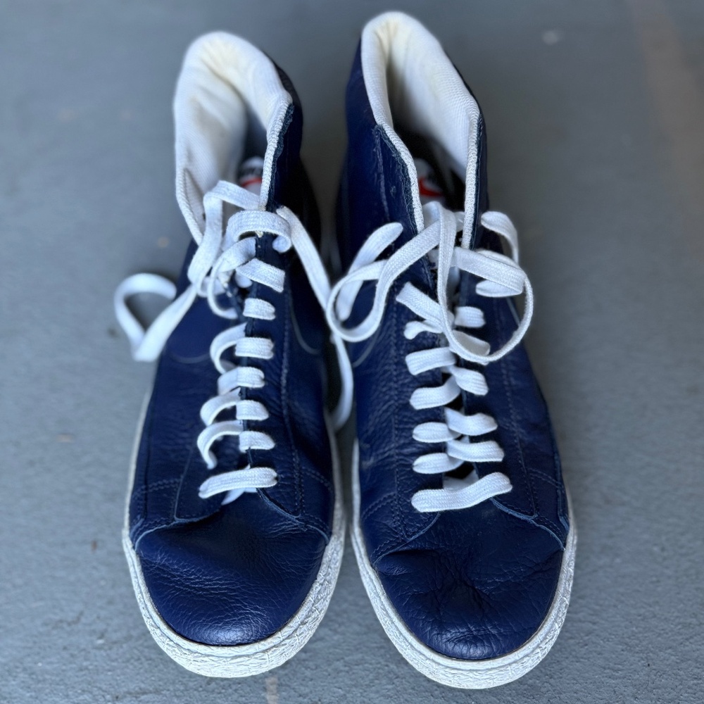 Men’s Blue Nike High-Tops Size 12